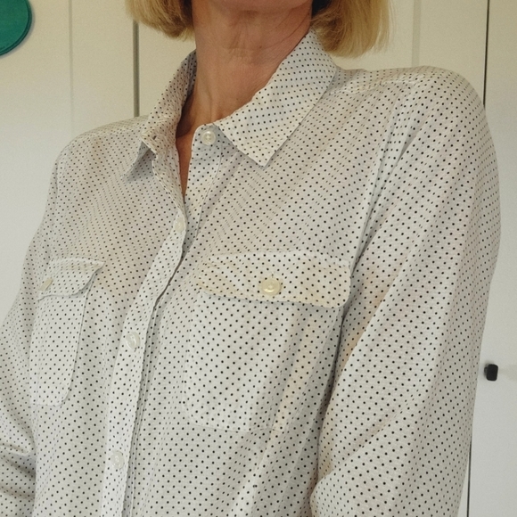 Ann Taylor LOFT Textured Button Down Shirt Mini Polka Dot White Size M - Picture 6 of 10